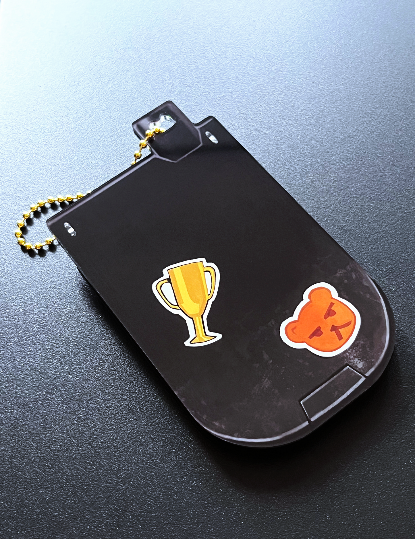 Ilya Flip-Phone Keychain