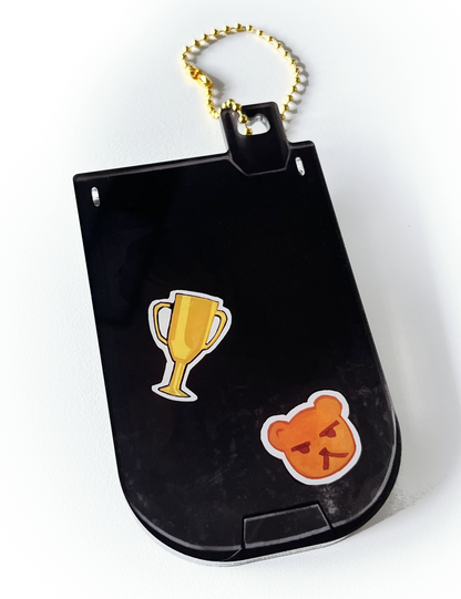 Ilya Flip-Phone Keychain